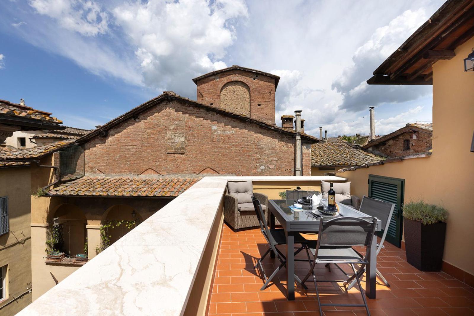 L'angolo Di Castelvecchio * Siena